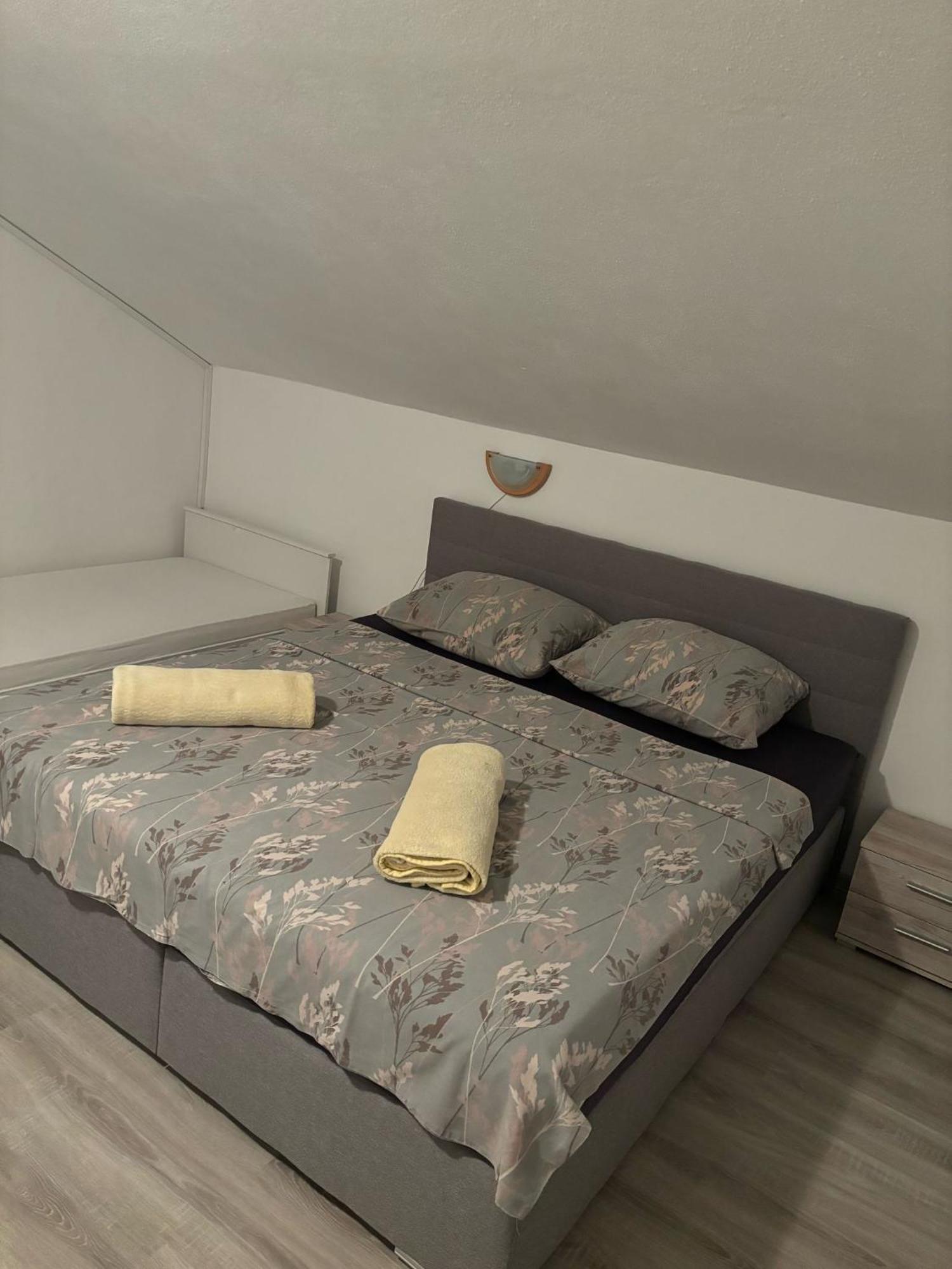 Apartments Kralj Zvonimir جادرانوفو المظهر الخارجي الصورة